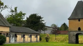 Nature getaway in the heart of a stud farm - Image 5