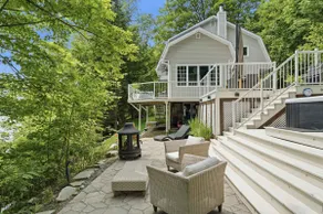 Beautiful Chalet Magog - Image 4
