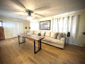 The Cork Cottage Southern IL 3bed Walk to Downtown - Image 2