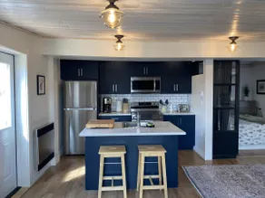 The Little House on Pelham - Image 3