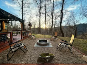 *7 min to Harrah’s Casino* The Chief’s Lodge - Image 4