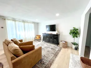 Peaceful & Centrally Located Home - Image 2