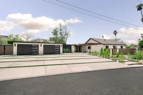 South Redlands Luxury Home with Pickleball Court - Image 2