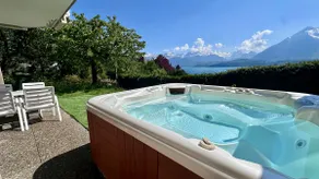 Spacious house for 11 persons with hot tub and fully equipped kitchen - Image 3