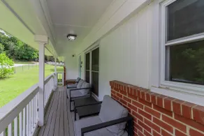 Serene Family House w/ Fenced Yard & Free Parking - Image 4