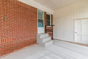 Serene Family House w/ Fenced Yard & Free Parking - Image 5