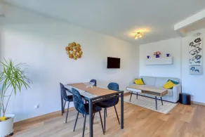Cozy, Quiet Apartment Near the Sea - Image 5