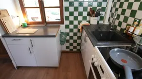 Cozy 4-Person Chalet *River *Pets *25 min from Le Mans - Image 5