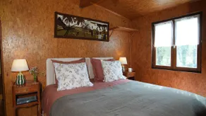 Cozy 4-Person Chalet *River *Pets *25 min from Le Mans - Image 3