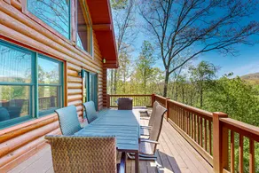 Dog-friendly Lake & mountain view home, decks - Image 3