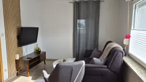 Cozy place to stay near downtown - Image 5