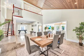 Spacious Tropical Pool Home Miami 4 beds 3 baths Sleeps 13 - Image 3