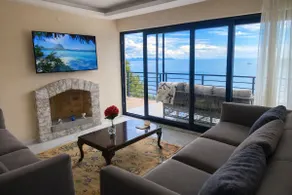 Luxury Sea View Apartment 1 Bedroom Pool Parking - Image 3