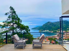 Luxury Sea View Apartment 1 Bedroom Pool Parking - Image 2