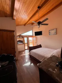 Cabin with Hot Tub & Pool for Relaxing - Image 5