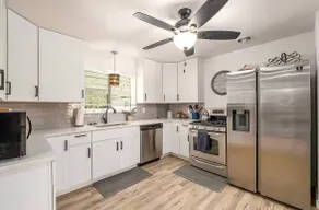 10 Minutes from Downtown Denver! Huge Yard! - Image 4