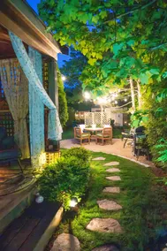 Charming Nantucket home•Garden retreat•Sleeps 6 - Image 2