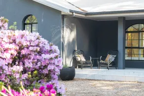 Southern Highlands Villa, Spacious, Gardens, Pool - Image 5