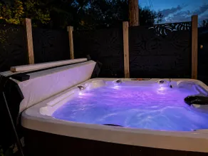 Storybook Haven | Hidden Speakeasy, Hot Tub, Sauna - Image 4