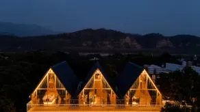 Corbett Milestone: Premium Glass A-Frame Cottage 3 - Image 5
