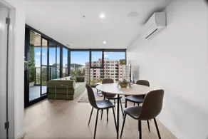 Premium 2BR Braddon, Marriott Amenities - Image 2