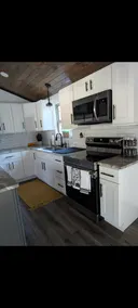 Jake's Hillside Haven - Image 4