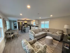 Island Tide Bay House - Image 2