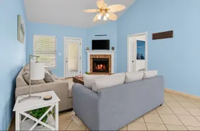 Spacious 4BR Retreat •King Suite•Fenced Yard - Image 3