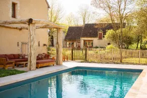 Group cottage for 28 people · Heated pool & hot tub - Image 2
