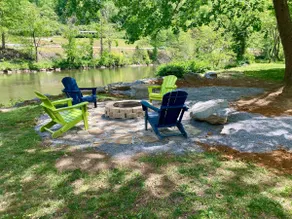 Riverfront gem with wraparound deck, horseshoes, f - Image 3