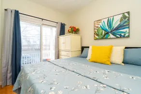 53 Cozy and Stylish 3BR Apt with Parking minutes Boston - Image 4
