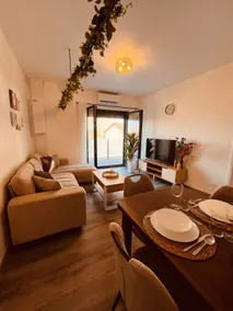 Modern 2-bedroom apartment near Lyon Airport – Parking and Wi-Fi - Image 3