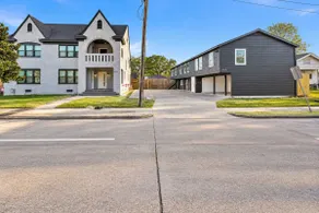 1BR Near Med Center & TSU 2 | Free Parking | WiFi - Image 5