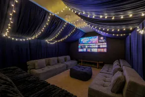 Hot Tub + Theater | Sleeps 14| Salem Wine Country - Image 5