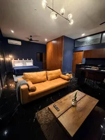 Deluxe loft with direct access to the lagoon - Image 3