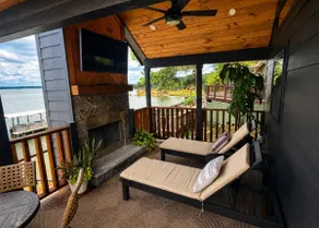 Lakefront Oasis with Private Hot Tub - Image 3