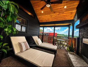 Lakefront Oasis with Private Hot Tub - Image 2