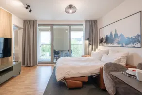 City apt. 1 | A/C, balcony, king-size box spring - Image 4