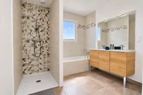 Quiet villa for 6 people with jacuzzi, enclosed garden, and air conditioning - Image 5