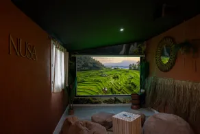 Luxury Love Room with Hot Tub & Private Home Theater – NUSA - Image 4