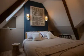 Luxury Love Room with Hot Tub & Private Home Theater – NUSA - Image 3