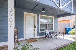 Coler Craftsman - Your home base in Bentonville! - Image 4