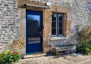 Charming little stone house. - Image 2