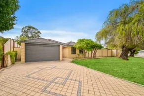 Pet-Friendly 5BR Stay CBD/Airport /Shops&Parking - Image 2