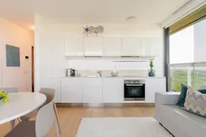 Sea View Apartment + Pool + Sauna + Parking Space - Image 4