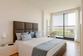 Sea View Apartment + Pool + Sauna + Parking Space - Image 5