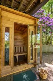 DuPont Mountain Lodge: 28 Private Acres + Sauna - Image 5