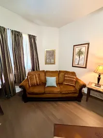 The Palms - 2 BR - 1 Bath newly remodeled - Image 5