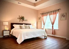 3BR Home|Spacious&Stylish Family-Friendly Retreat - Image 2