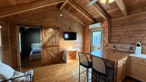 Cherokee Lake Front Cabin for 4 Guests - Image 2